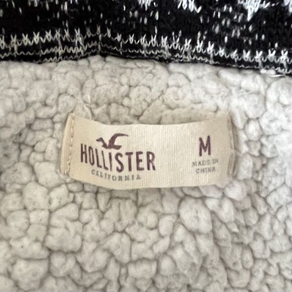 Hollister Hooded Zip Up Faux Fur Coat Size M Toggle Fair Isle Shearling Black - Picture 9 of 13